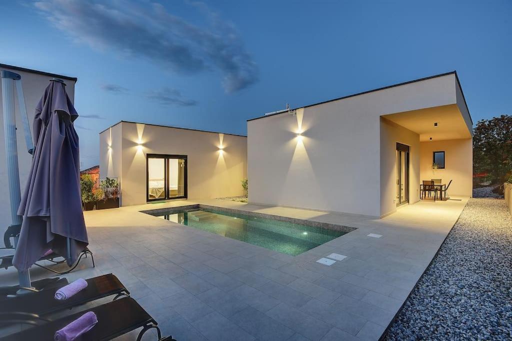 Vila Nauta - Luxury In Vintijan, Near Pula Exterior foto