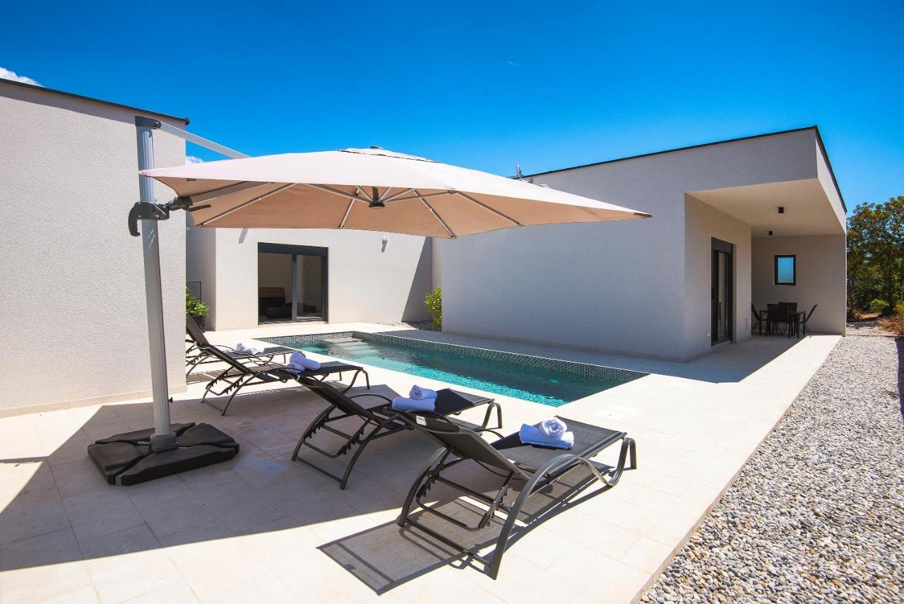 Vila Nauta - Luxury In Vintijan, Near Pula Exterior foto